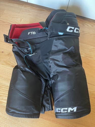 Men's Senior XL CCM JetSpeed FT6 Hockey Pants (Used)