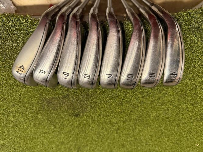 Callaway Rogue ST Max 4-AW Iron Set, Project X IO X-Stiff Flex, RH