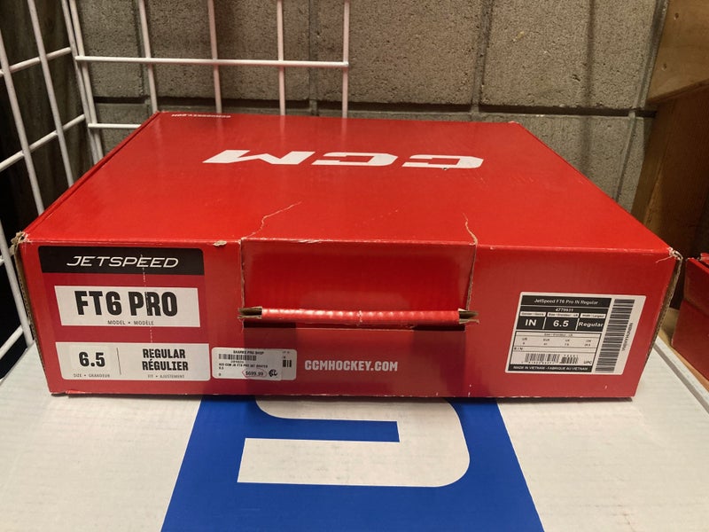 NEW CCM JetSpeed FT6 Pro Intermediate Hockey Skates Regular Width Size 6.5