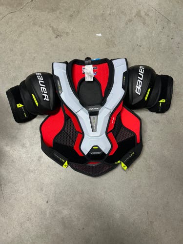 Senior Medium Bauer Vapor Hyperlite NHL Ottawa Senators Pro Stock Shoulder Pads (New)