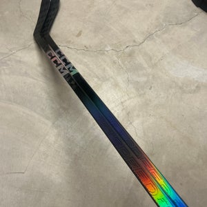 Intermediate CCM JetSpeed FT8 Pro Right Handed Hockey Stick P28 65 Flex (New)