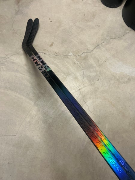 Intermediate CCM JetSpeed FT8 Pro Right Handed Hockey Stick P28 65 Flex (New)