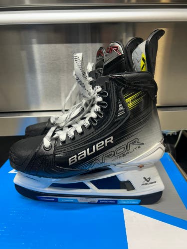 Bauer Vapor Hyperlite2 Hockey Skates NCAA Pro Stock Size 4.5 FIT 2 238mm (New)