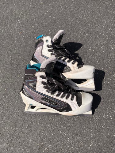 Bauer Reactor 7000 Hockey Goalie Skates Senior size 5D (Regular Width) With Elite Skate Guards