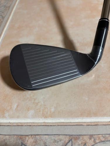 Callaway Big Bertha RH 5-AW NEW graphite SR shaft iron set