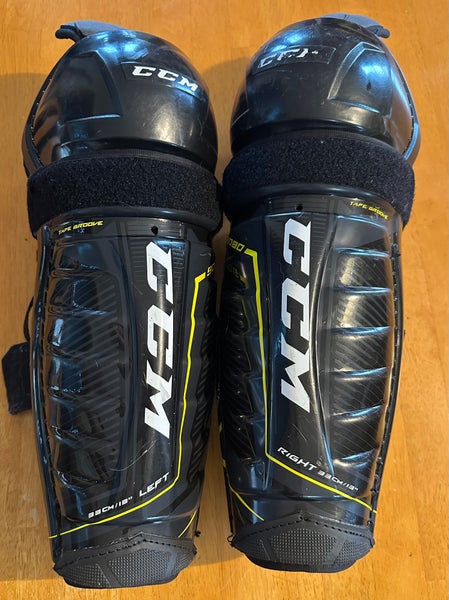 Used CCM TACKS 9080 Senior Shin Guards Black 13"