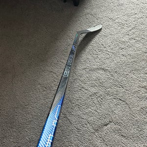 Repaired Senior Bauer Nexus Tracer Right Handed Hockey Stick P28M 87 Flex Pro Stock (Used)