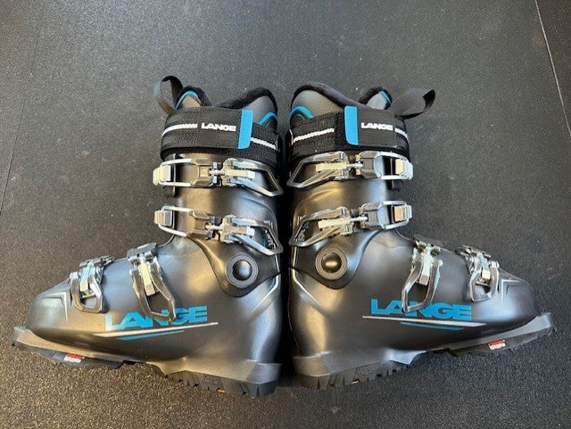 Mondo 22.5 Women's Lange RX Pro RTL Ski Boots Medium Flex (New)