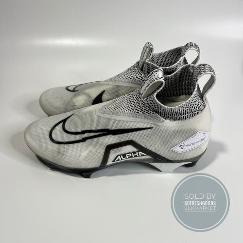 Nike Alpha Menace Elite 3  Football Cleats White Black