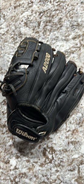 LH Wilson A2000 Baseball Glove 12.5" (Used)