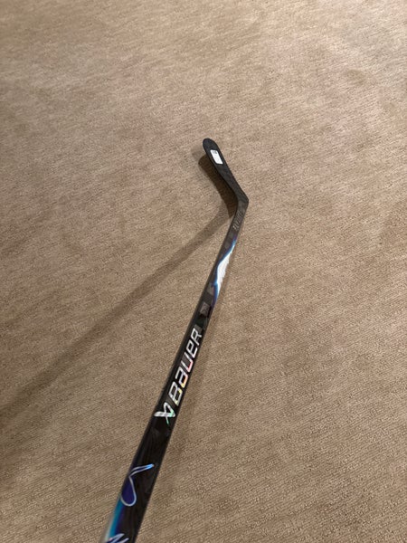 Intermediate Bauer Vapor Flylite Left Hand Hockey Stick P92 65 Flex (New)