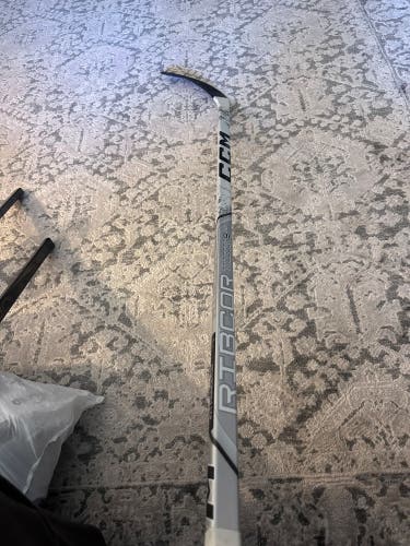 Intermediate CCM Ribcor Trigger 9 Pro Right Handed Hockey Stick P92 50 Flex Pro Stock (New)