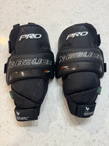 Bauer Pro Knee Guards Pads Intermediate