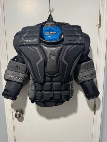Intermediate Medium Bauer Elite Goalie Chest Protector