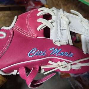 2025 Infield RH Lisa marie Baseball Glove 12.5" (New)