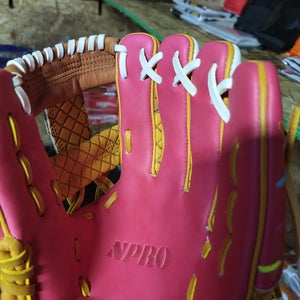 2025 Outfield RH Ice cream dip Baseball Glove 11.5" (New)