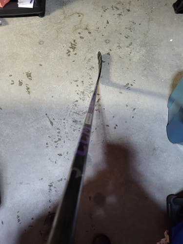 Intermediate CCM Ribcor Trigger 10 Pro Right Handed Hockey Stick P28 65 Flex (New)