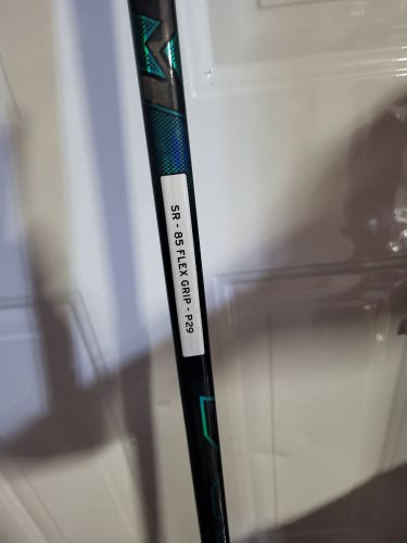 Senior CCM Vizion Left Hand Hockey Stick P29 85 Flex (New)