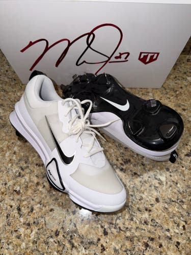 Men’s Nike Trout 9 Pro Baseball Cleats Size 10.5