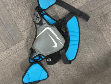Used Nike . Lacrosse Rib Pads Grey LG 11614-S000232841