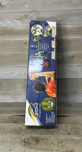 QB54 Football Game The Ultimate Tailgating Beach Backyard Family Fun Outdoor Set