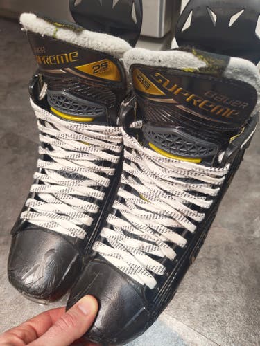 Bauer Supreme 2S Pro Hockey Skates Size 8 (Used) with Steel