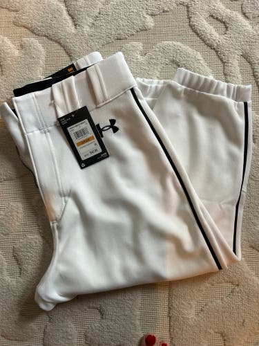 White Men's Small Adult Under Armour Game Pants (New)