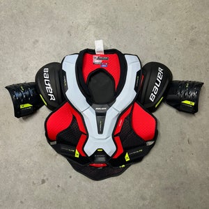 Senior Large Bauer Vapor Hyperlite NHL Boston Bruins Pro Stock Shoulder Pads (New)