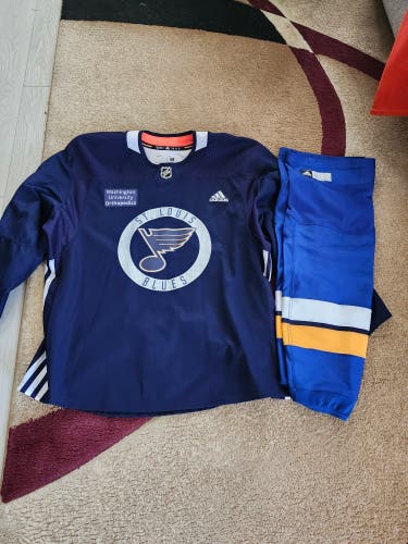 St.Louis Practice Jersey with Large team Adidas socks