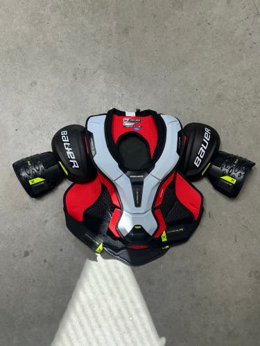 Senior Large Bauer Vapor Hyperlite NHL Colorado Avalanche Pro Stock Shoulder Pads (New)