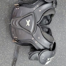 Used Xenith FLYTE MEDIUM YTH FB Shoulder Pads Black MD 11497-S000156224