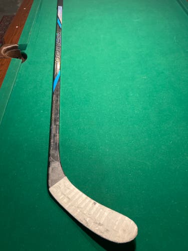 Senior Bauer Nexus Tracer Left Hand Hockey Stick 55 Flex (Used)