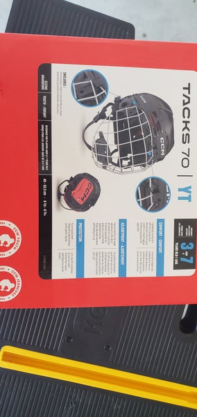 Youth CCM Tacks 70 Helmet (Used)