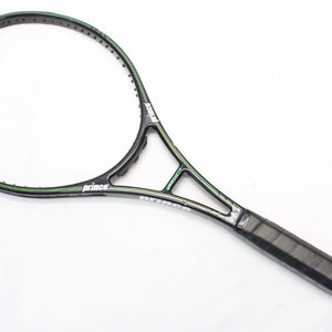 *USED* PRINCE CLASSIC GRAPHITE MIDPLUS TENNIS RACQUET (4 1/4) FROM A COLLECTOR