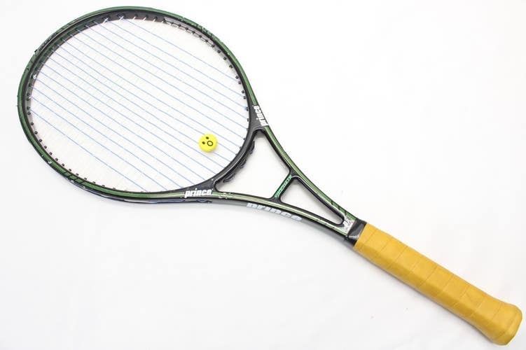 *USED* PRINCE CLASSIC GRAPHITE MIDPLUS TENNIS RACQUET (4 1/4) FROM A COLLECTOR