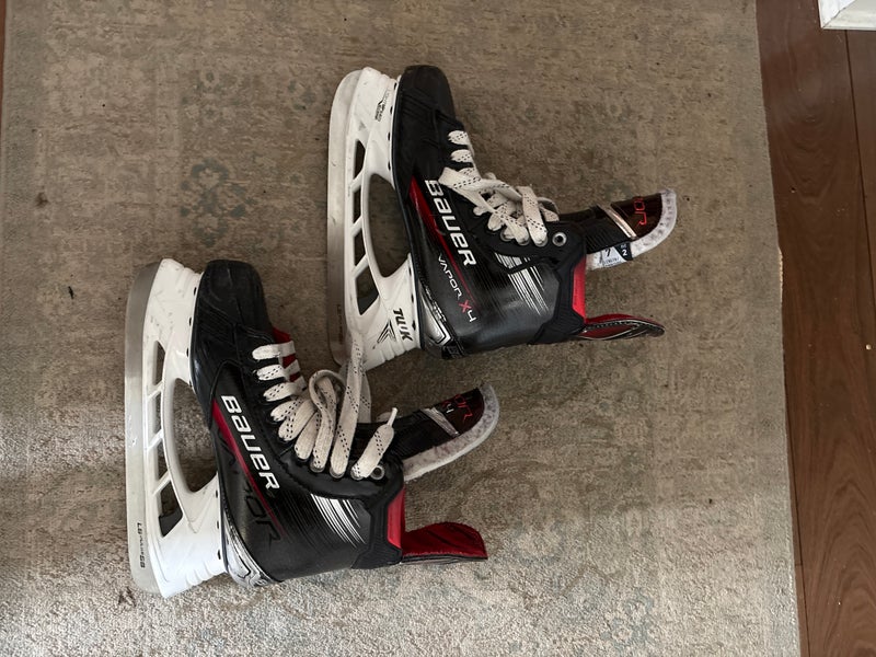 2023 Bauer Vapor X4 Hockey Skates 7 (Used)