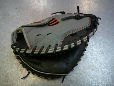 Used Wilson A500 BB/SB Catchers RH Throw Grey 32" 11339-S000199857