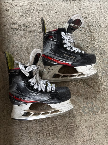 2019 Bauer Vapor X2.9 Hockey Skates Size 3 (Used)