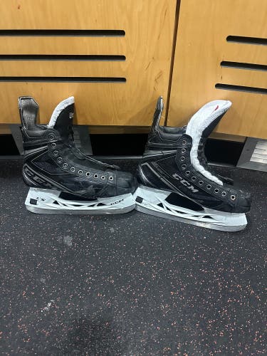 2021 CCM Ribcor 100k Pro Hockey Skates Regular Width 9.5 (Used)