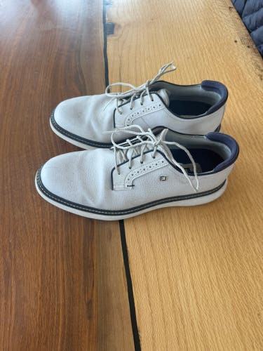 Men's Size M 8.0 (W 9.0) Footjoy Traditions Golf Shoes (Used)