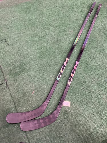 2-Pack | CCM JetSpeed FT8 Pro Hockey Stick Right Handed | P29 65 Flex
