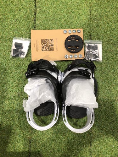 2026 Men's Large Yes. Airmaster Fridge Snowboard Bindings (New)