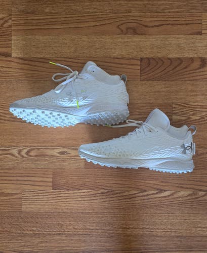 Under Armour Spotlight Turf Cleats Size 12