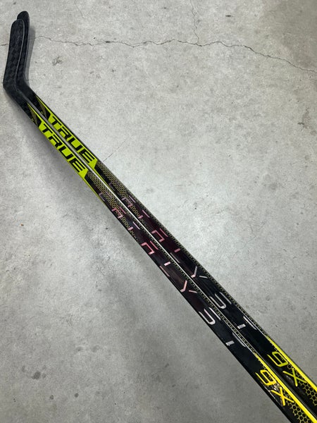 2 PACK 65 Flex P88 Senior True Catalyst 9x Right Hand Hockey Stick Pro Stock (New)