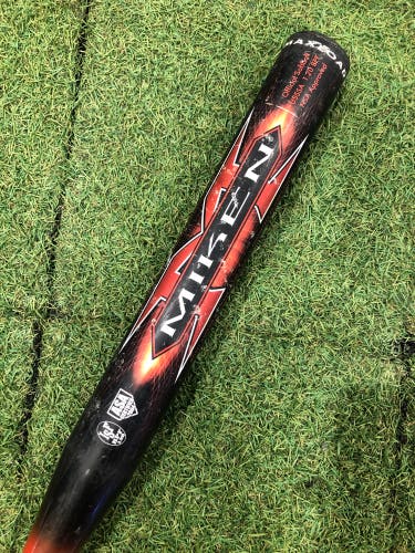 2005 Miken NRG Slowpitch Bat (-6) Composite 28 oz 34" (Used)