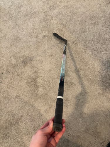 Junior CCM JetSpeed FT8 Pro Left Hand Hockey Stick P28 50 Flex (Used)