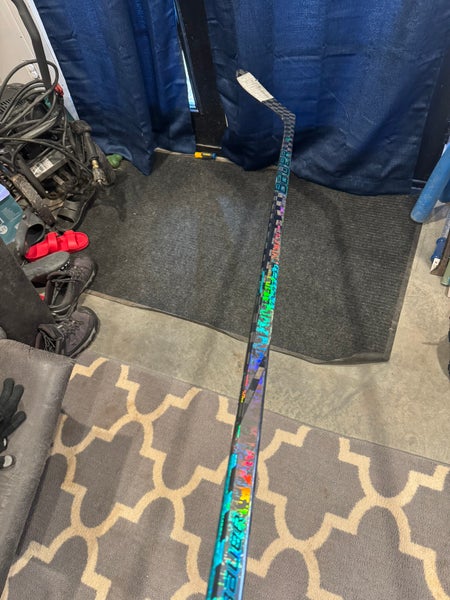 Senior Bauer Twitch Left Hand Hockey Stick P28 77 Flex (New)