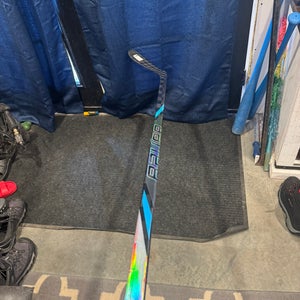 Senior Bauer Nexus Tracer Left Hand Hockey Stick P28 77 Flex (Used)