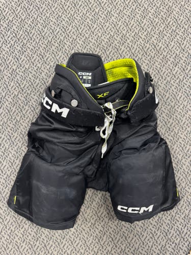 Junior Large CCM Tacks XF Hockey Pants (Used)