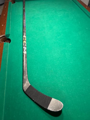 Senior CCM Ribcor Trigger 9 Pro Left Hand Hockey Stick 70 Flex (Used)
